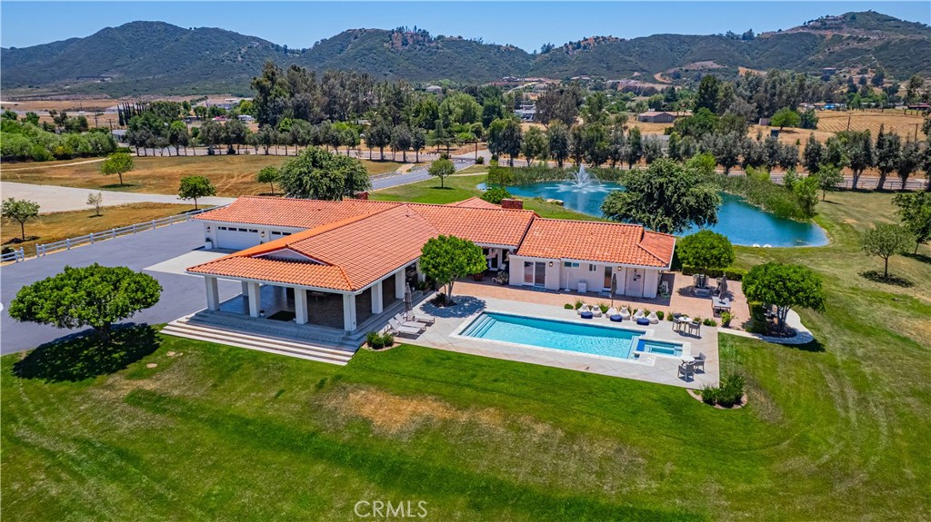 Murrieta, California, 92562, United States, 3 Bedrooms Bedrooms, ,4 BathroomsBathrooms,Residential,For Sale,1847394