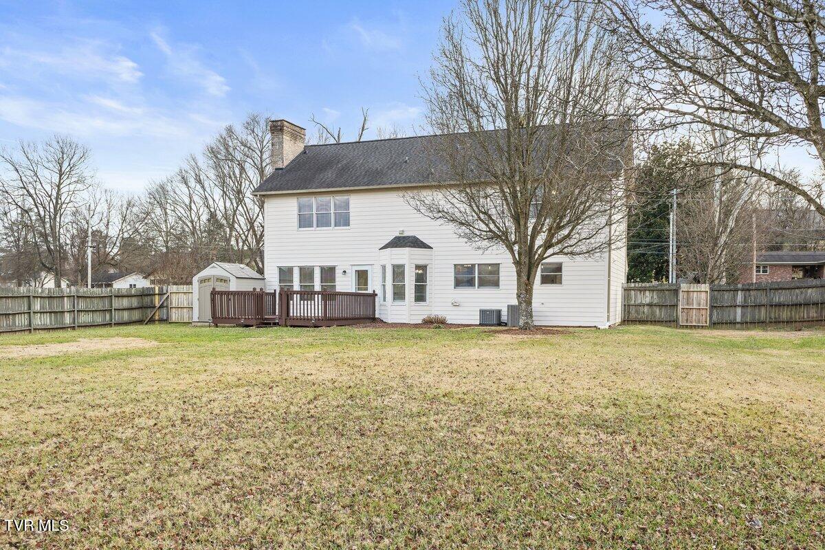 Gray, Tennessee, 37615, United States, 4 Bedrooms Bedrooms, ,3 BathroomsBathrooms,Residential,For Sale,1979136