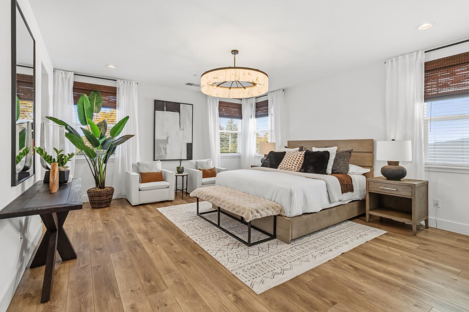 Sacramento, California, 95818, United States, 3 Bedrooms Bedrooms, ,3 BathroomsBathrooms,Residential,For Sale,1993091