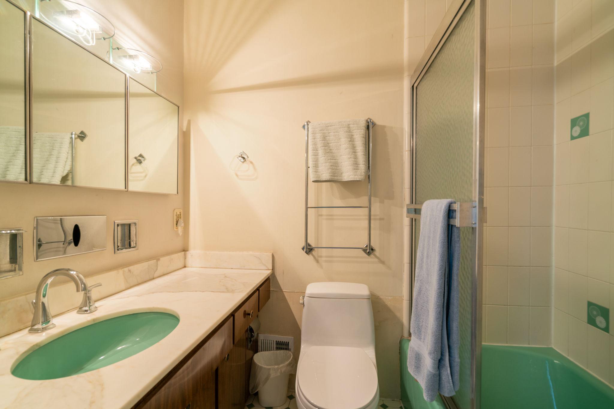  3201 Pauline Drive, Chevy Chase, MD, 20815 - 物件實景