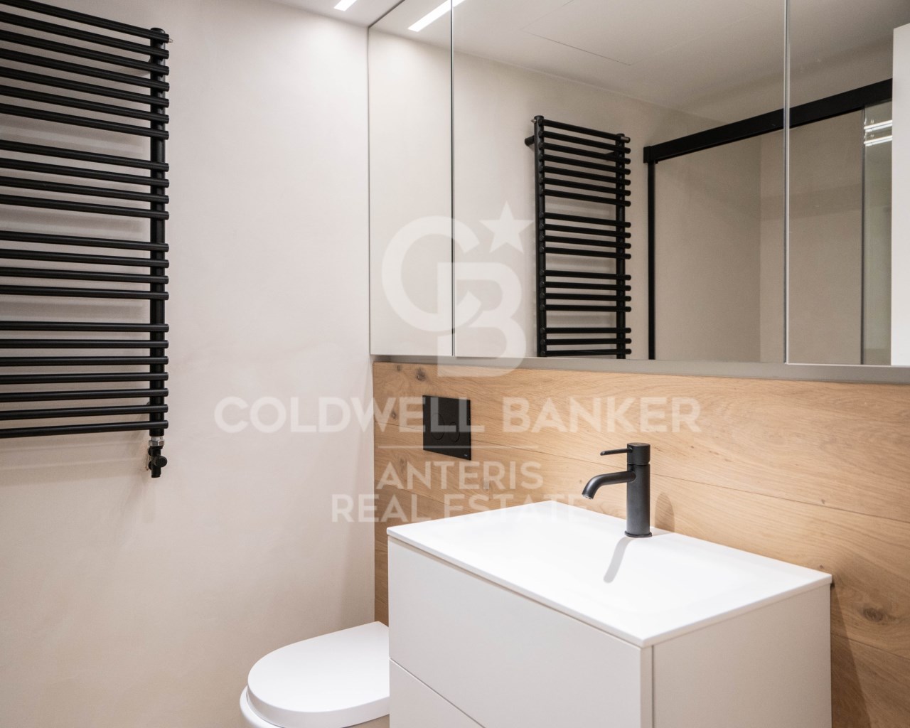 Barcelona, Barcelona, Ciutat Vella Barcelona, Barc, Barcelona, Catalonia, ES, 3 Bedrooms Bedrooms, ,3 BathroomsBathrooms,Residential,For Sale,Barcelona, Barcelona, Ciutat Vella Barcelona, Barc,1448558