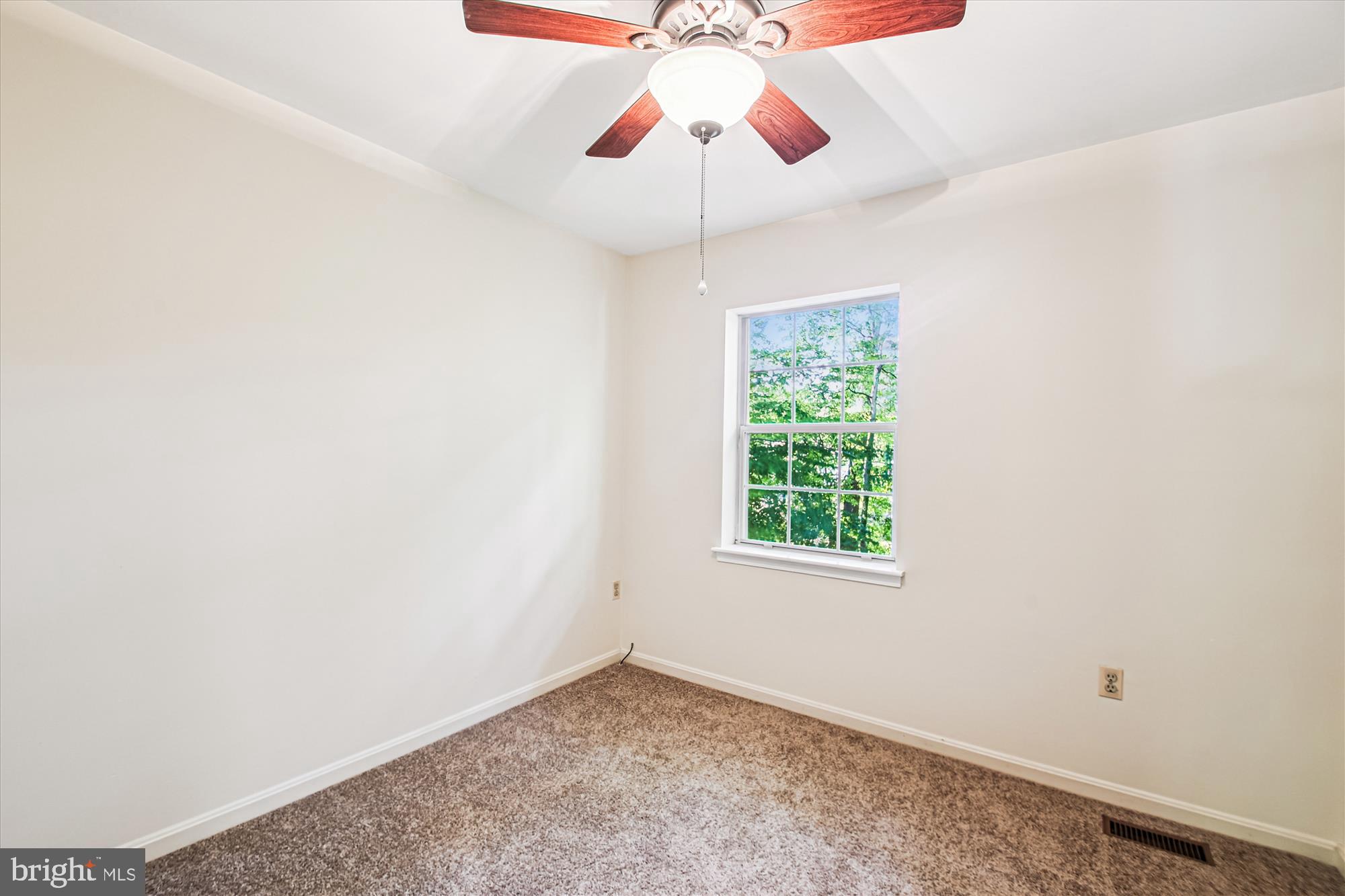 Arnold, Maryland, 21012, United States, 4 Bedrooms Bedrooms, ,3 BathroomsBathrooms,Residential,For Sale,1979079