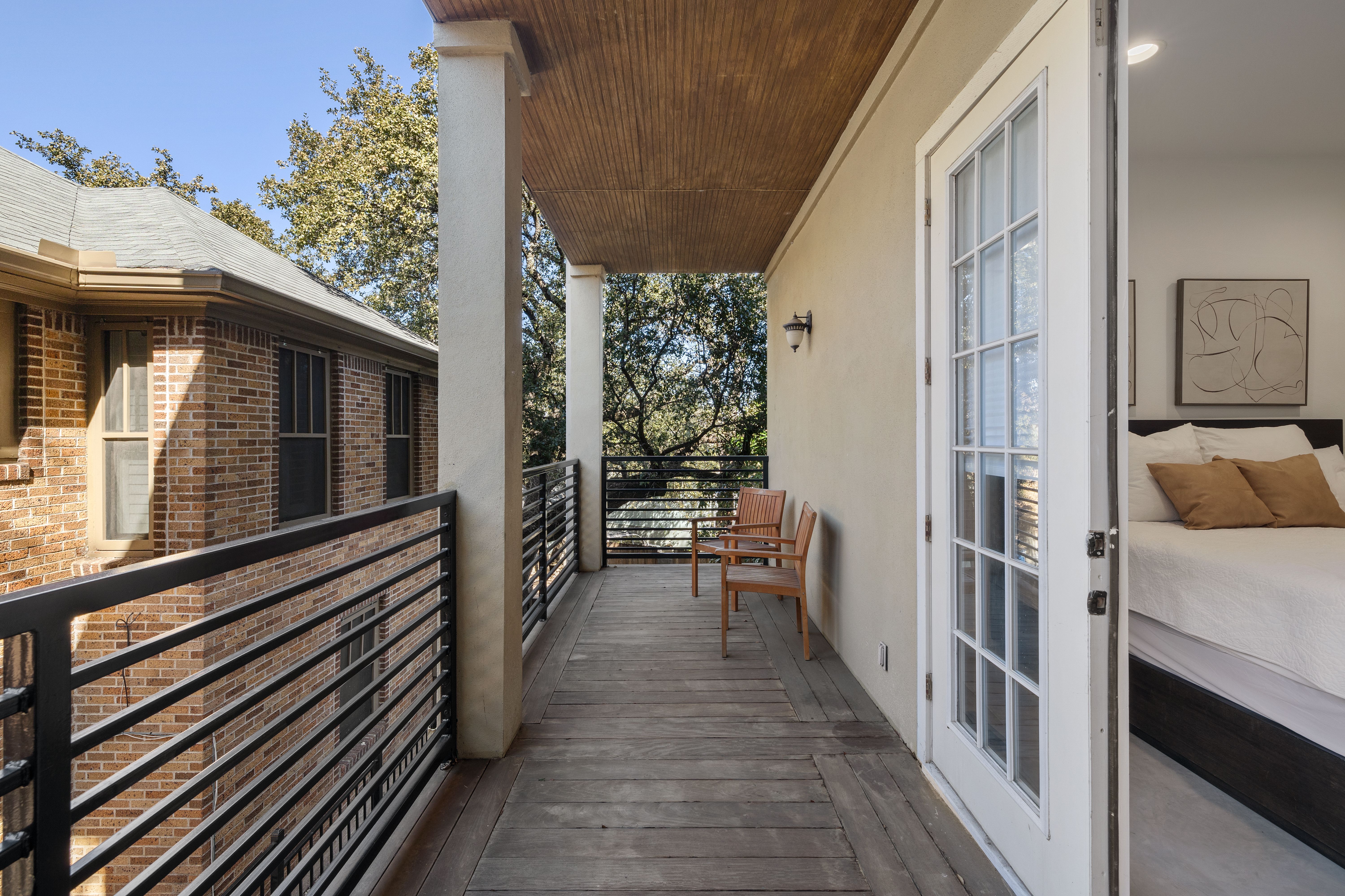  A private, gated Travis Heights retreat steps from Lady Bird Lake - 物件實景