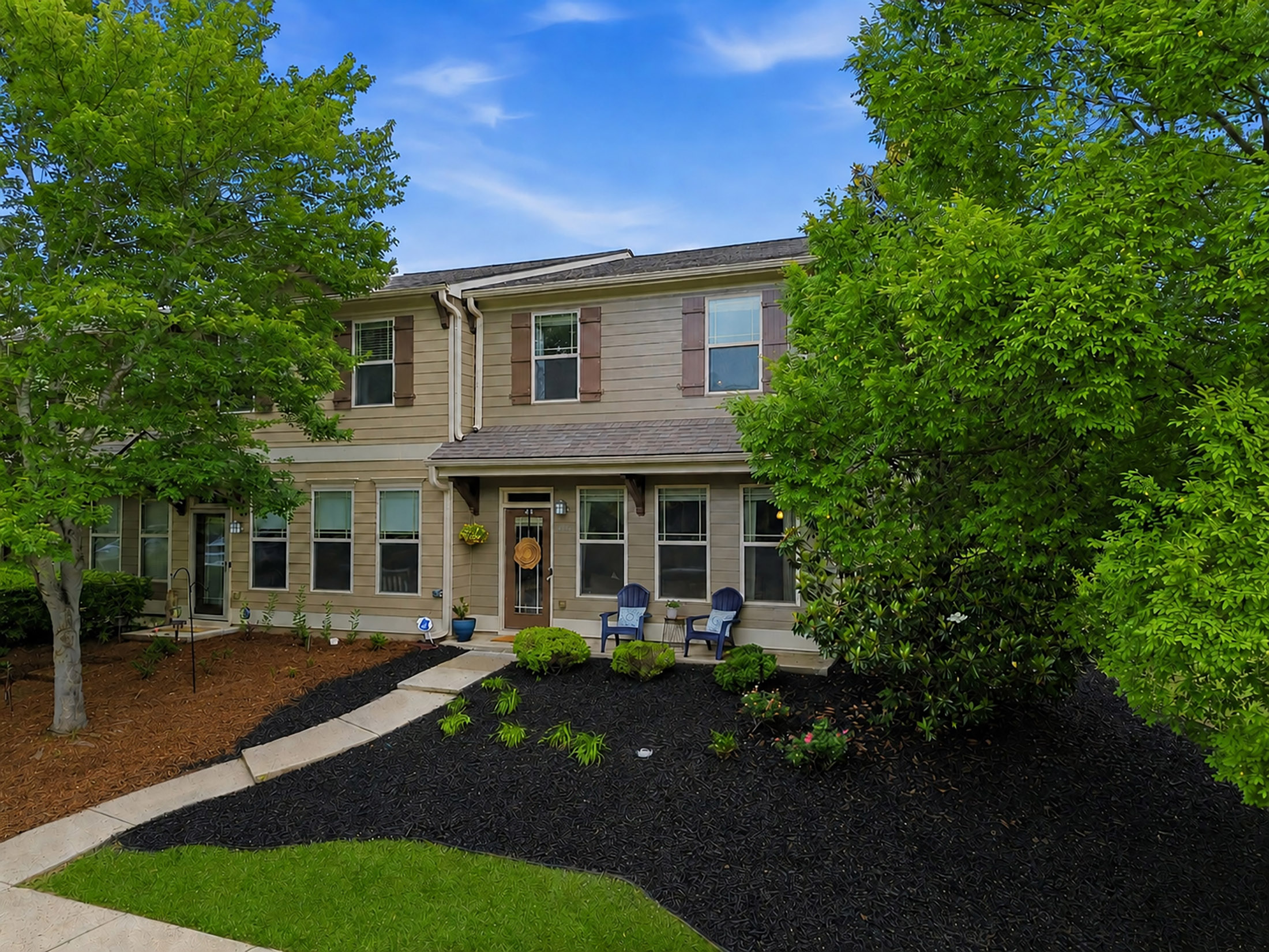  Lovely End-Unit Townhome - 物件實景