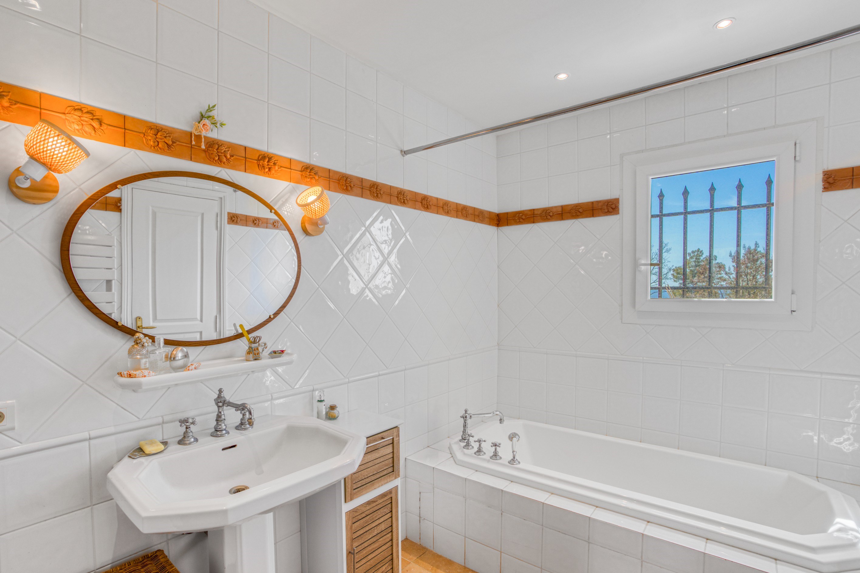  Stunning Provençal villa with clear view, glimpse of the sea, heated pool, in C… - 物件實景
