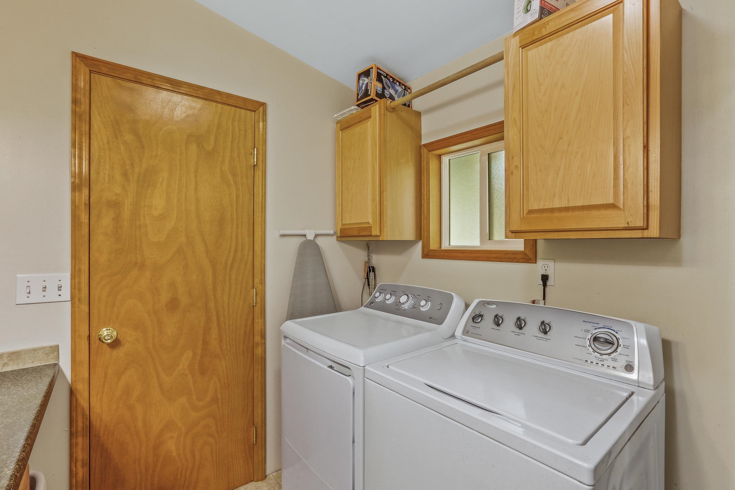 Spokane Valley, Washington, 99216, United States, 5 Bedrooms Bedrooms, ,3 BathroomsBathrooms,Residential,For Sale,1973902