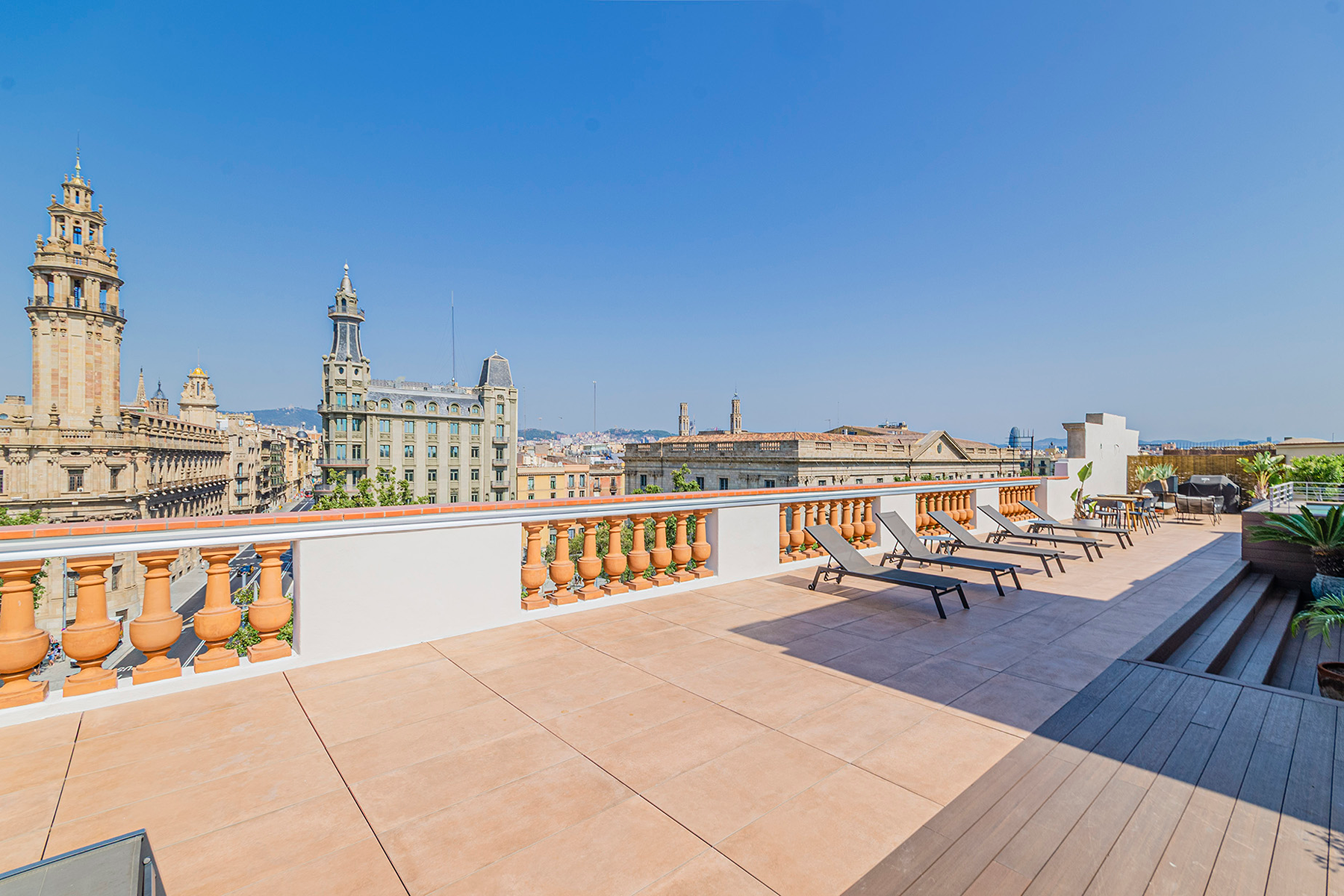  Corner flat renovated in El Born with views of Port Vell - 物件實景