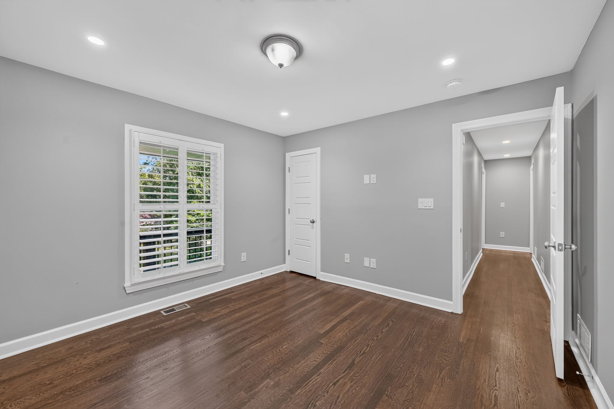  Thoughtfully Renovated Residence in Green Oaks - 物件實景