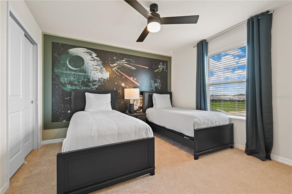 Davenport, Florida, 33897, United States, 9 Bedrooms Bedrooms, ,8 BathroomsBathrooms,Residential,For Sale,1964682