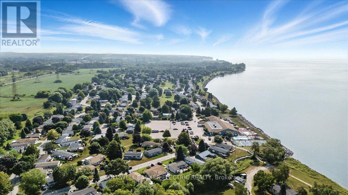 CLARINGTON (NEWCASTLE), Ontario, L1B 1A8, CA, 2 Bedrooms Bedrooms, ,1 BathroomBathrooms,Residential,For Sale,1891909