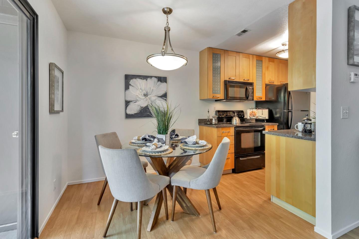 San Jose, California, 95123, United States, 1 Bedroom Bedrooms, ,1 BathroomBathrooms,Residential,For Sale,1903267