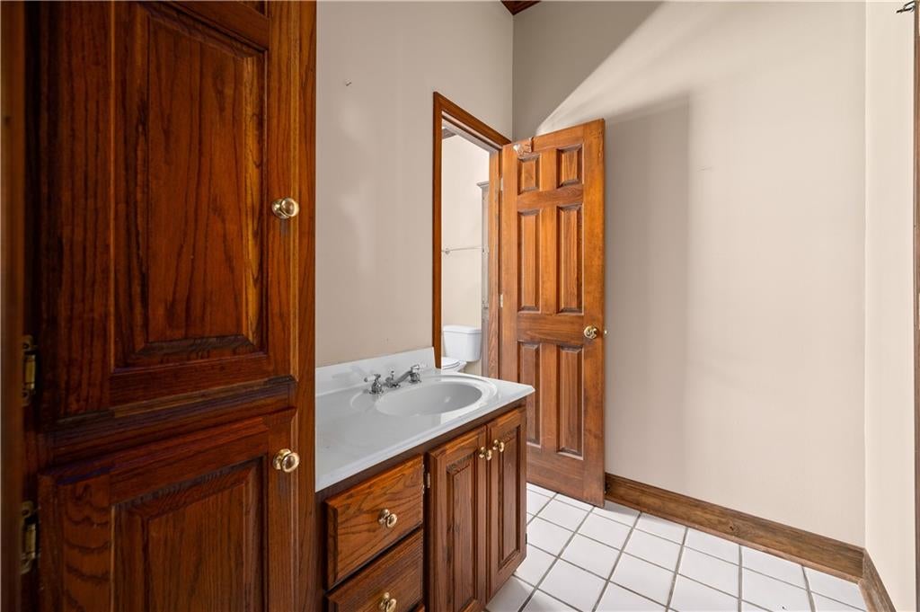 Natchitoches, Louisiana, 71457, United States, 3 Bedrooms Bedrooms, ,3 BathroomsBathrooms,Residential,For Sale,1983691