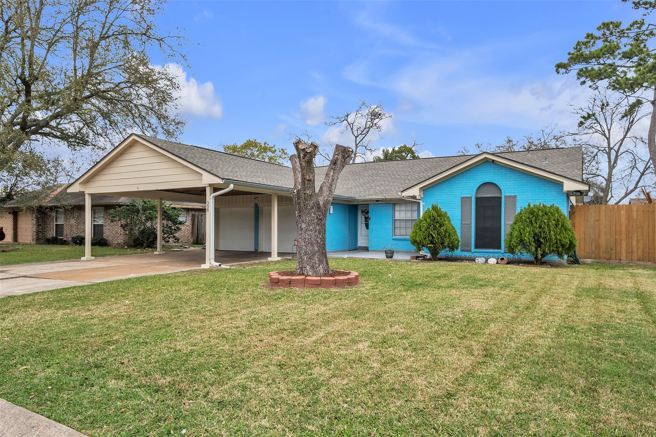 Tiegs St, League City, TX 77573