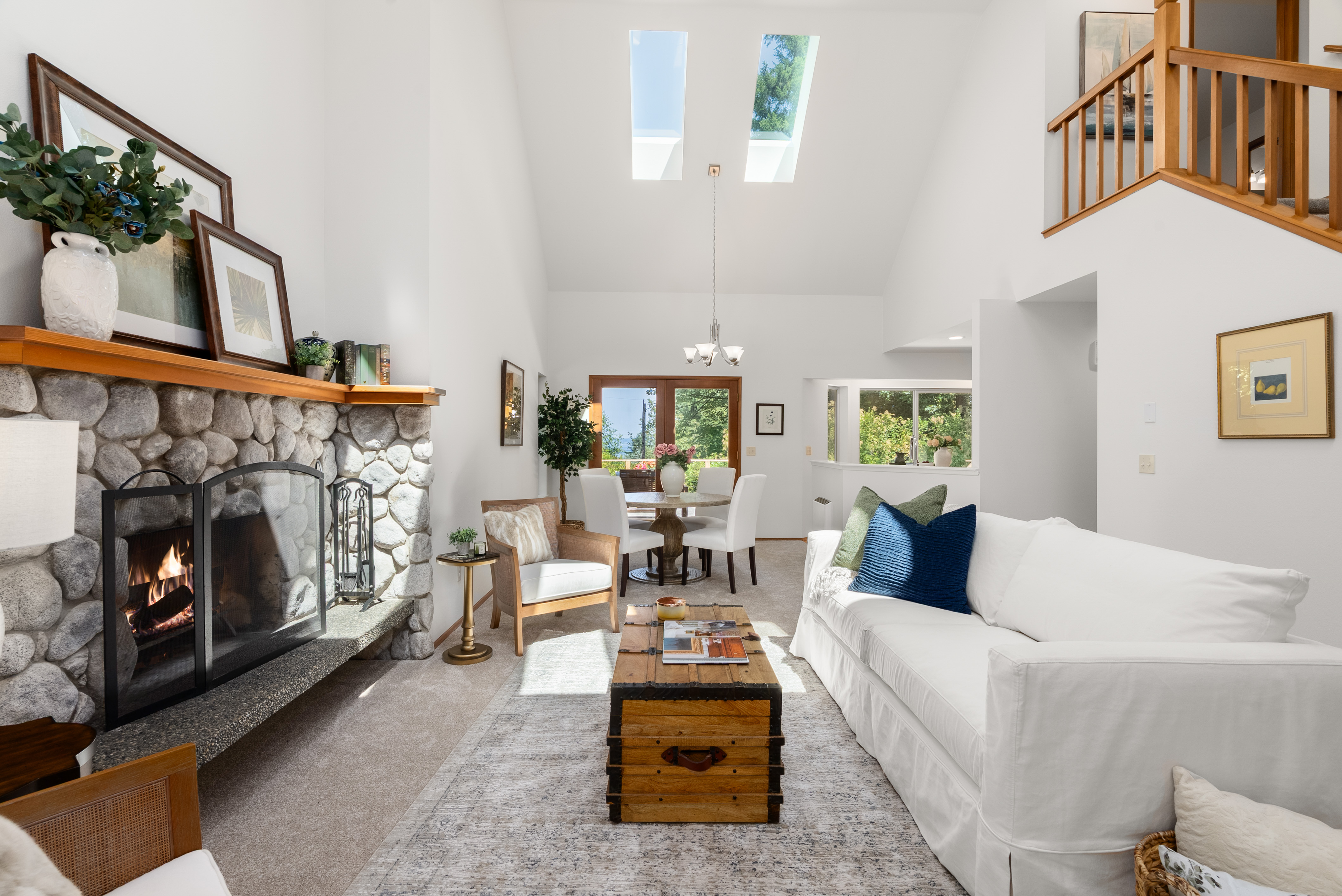  10109 NE Knight Rd, Bainbridge Island, WA 98110 - 物件實景
