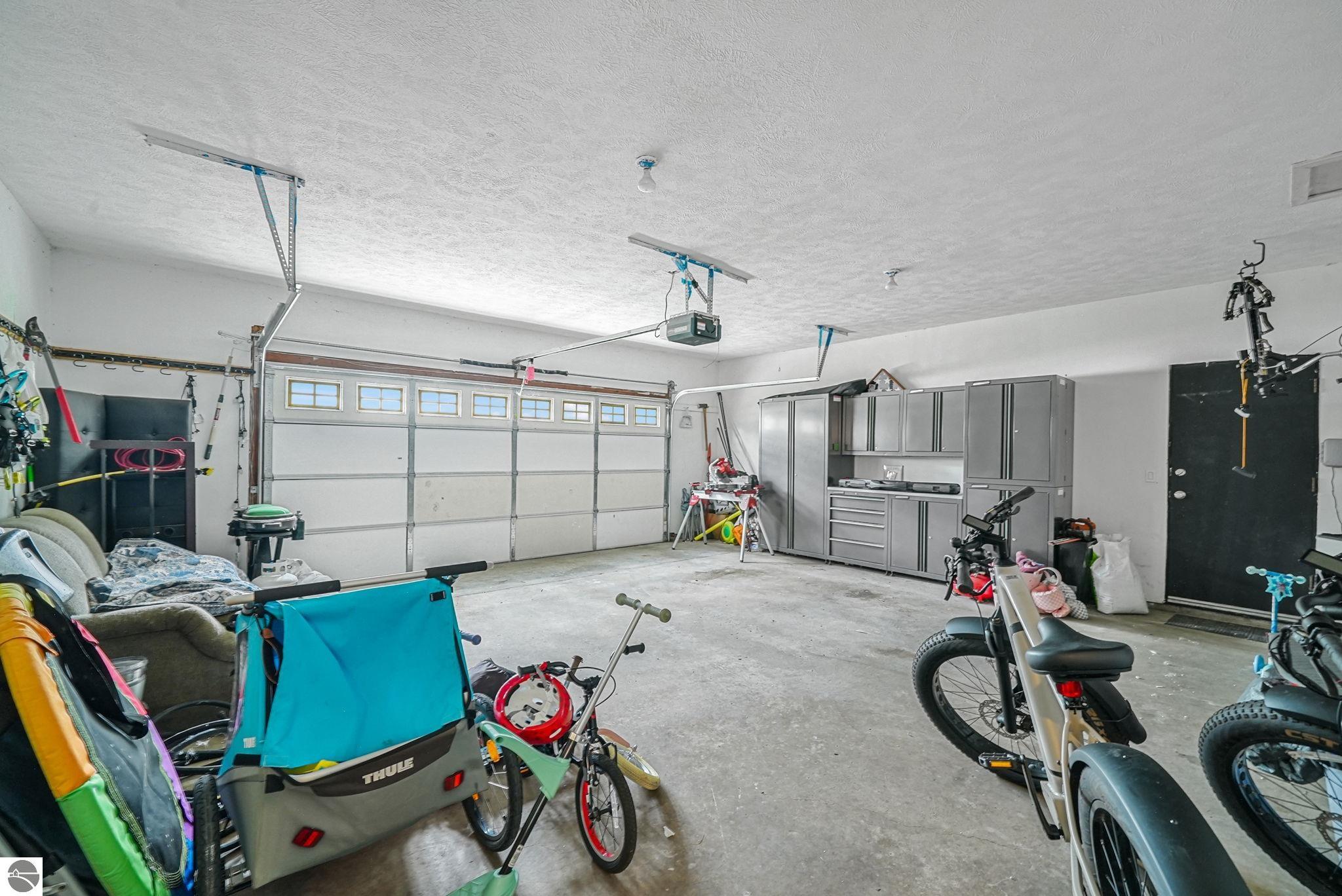 Traverse City, Michigan, 49686, United States, 4 Bedrooms Bedrooms, ,2 BathroomsBathrooms,Residential,For Sale,1980692