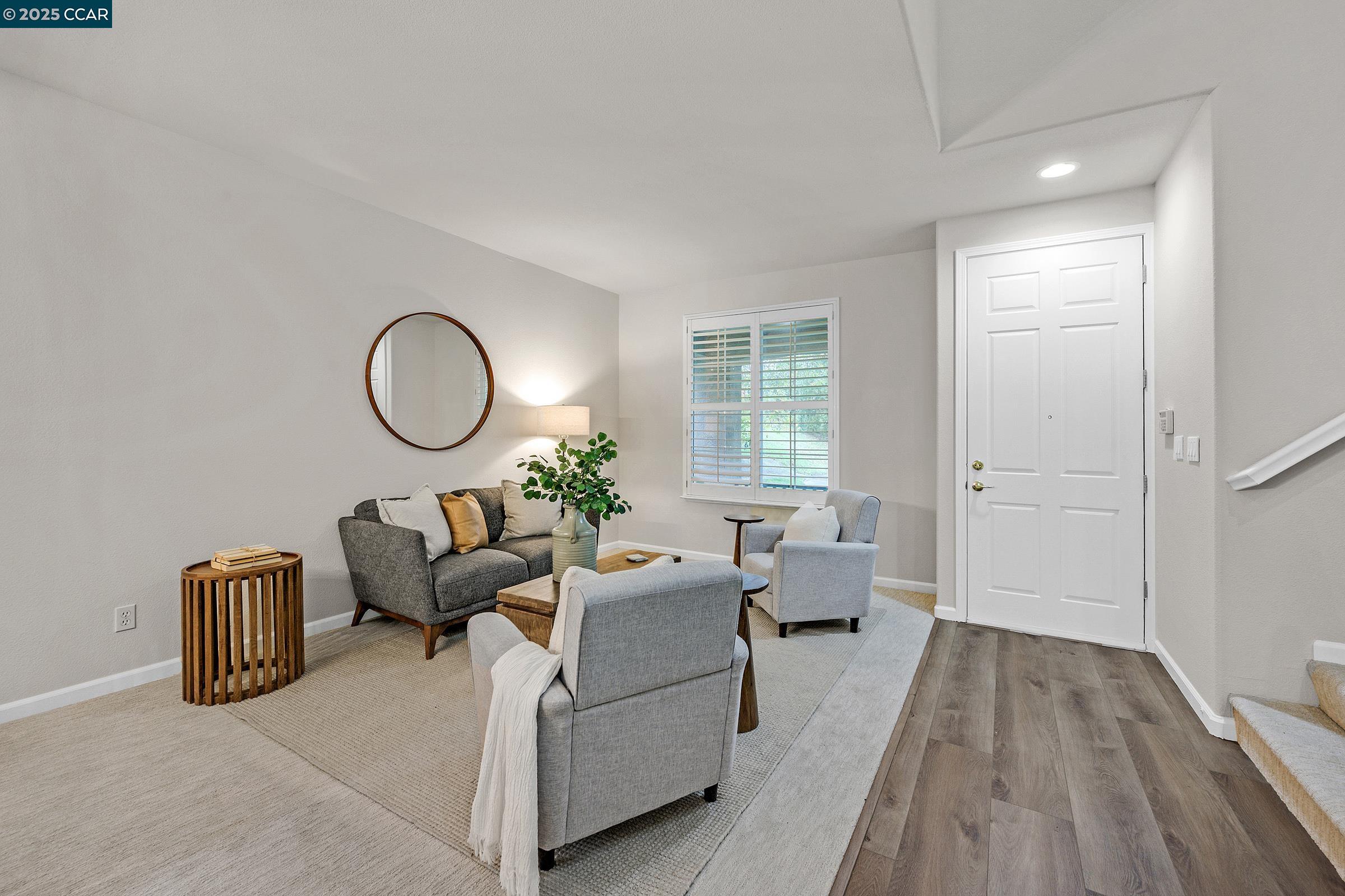 Danville, California, 94506, United States, 5 Bedrooms Bedrooms, ,2 BathroomsBathrooms,Residential,For Sale,1987556