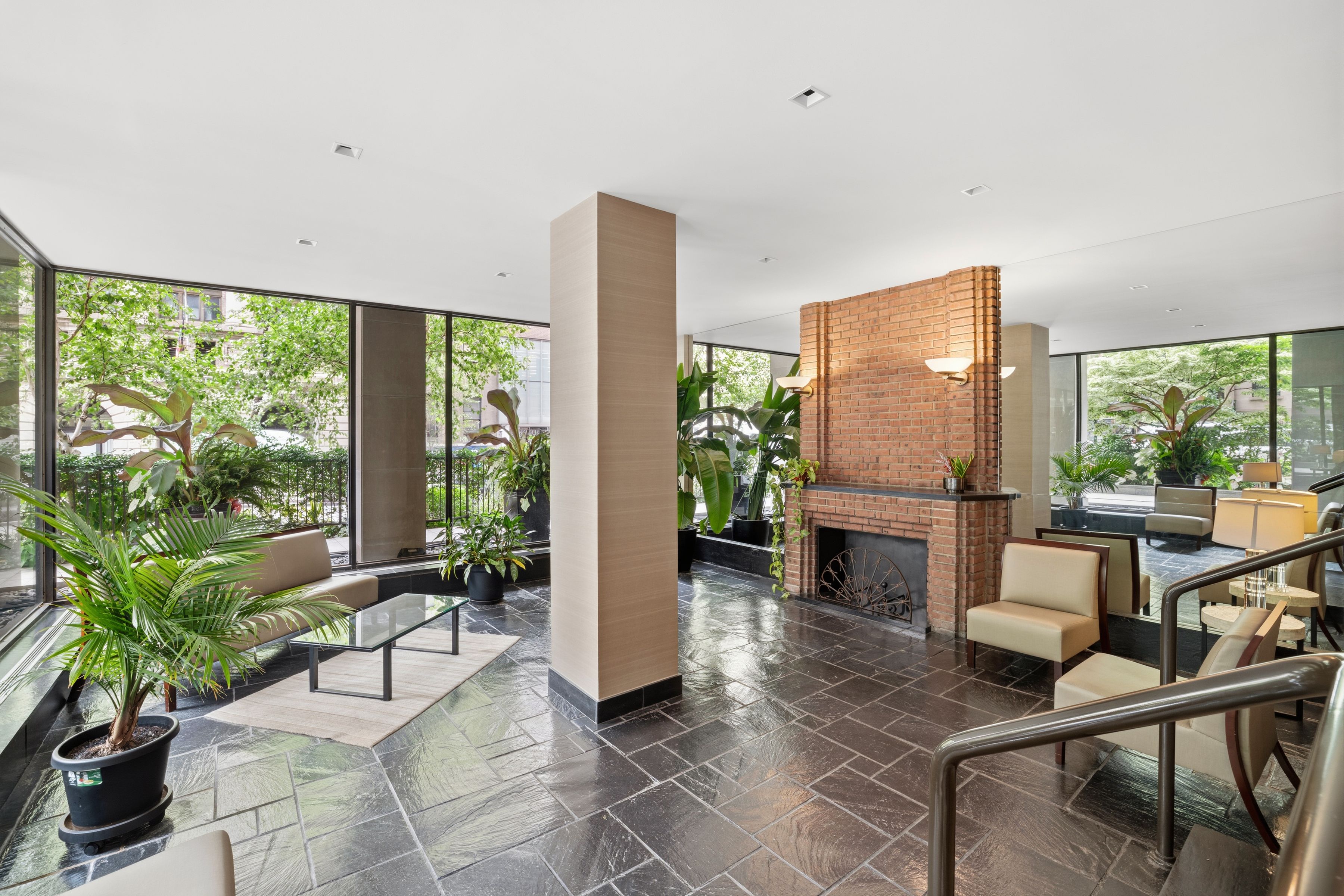  132 East 35th Street - 物件實景