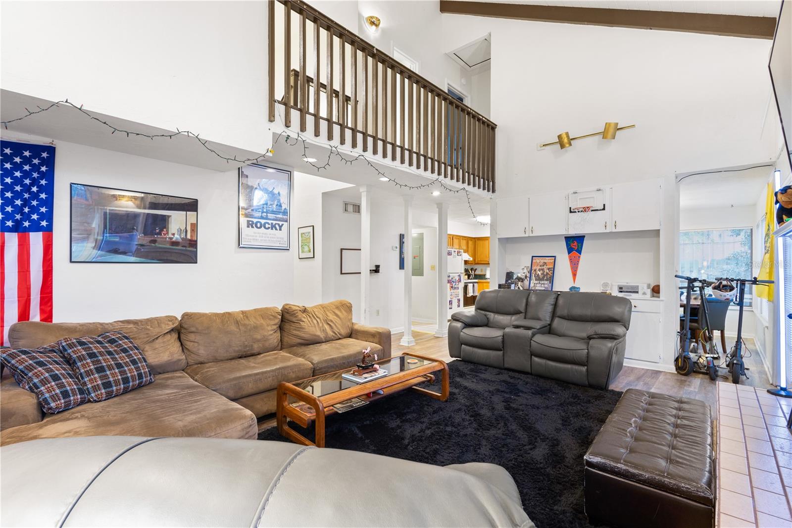 Gainsville, Florida, 32607, United States, 5 Bedrooms Bedrooms, ,4 BathroomsBathrooms,Residential,For Sale,2014852