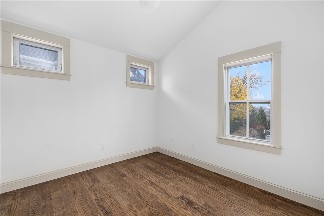 Providence, Rhode Island, 02906, United States, 4 Bedrooms Bedrooms, ,3 BathroomsBathrooms,Residential,For Sale,2000576