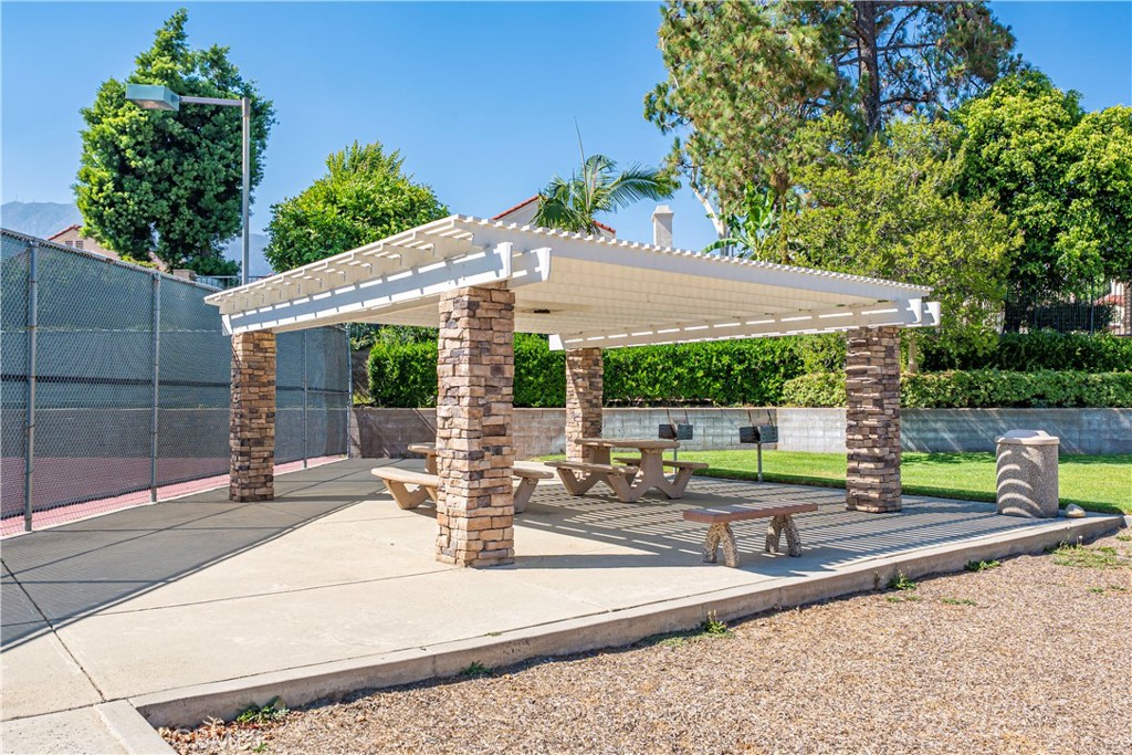 Upland, California, 91784, United States, 3 Bedrooms Bedrooms, ,1 BathroomBathrooms,Residential,For Sale,1899401