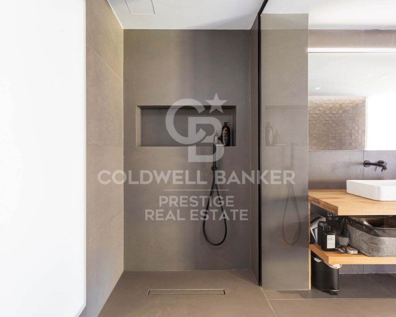 Barcelona, Catalonia, ES, 3 Bedrooms Bedrooms, ,3 BathroomsBathrooms,Residential,For Sale,1836858