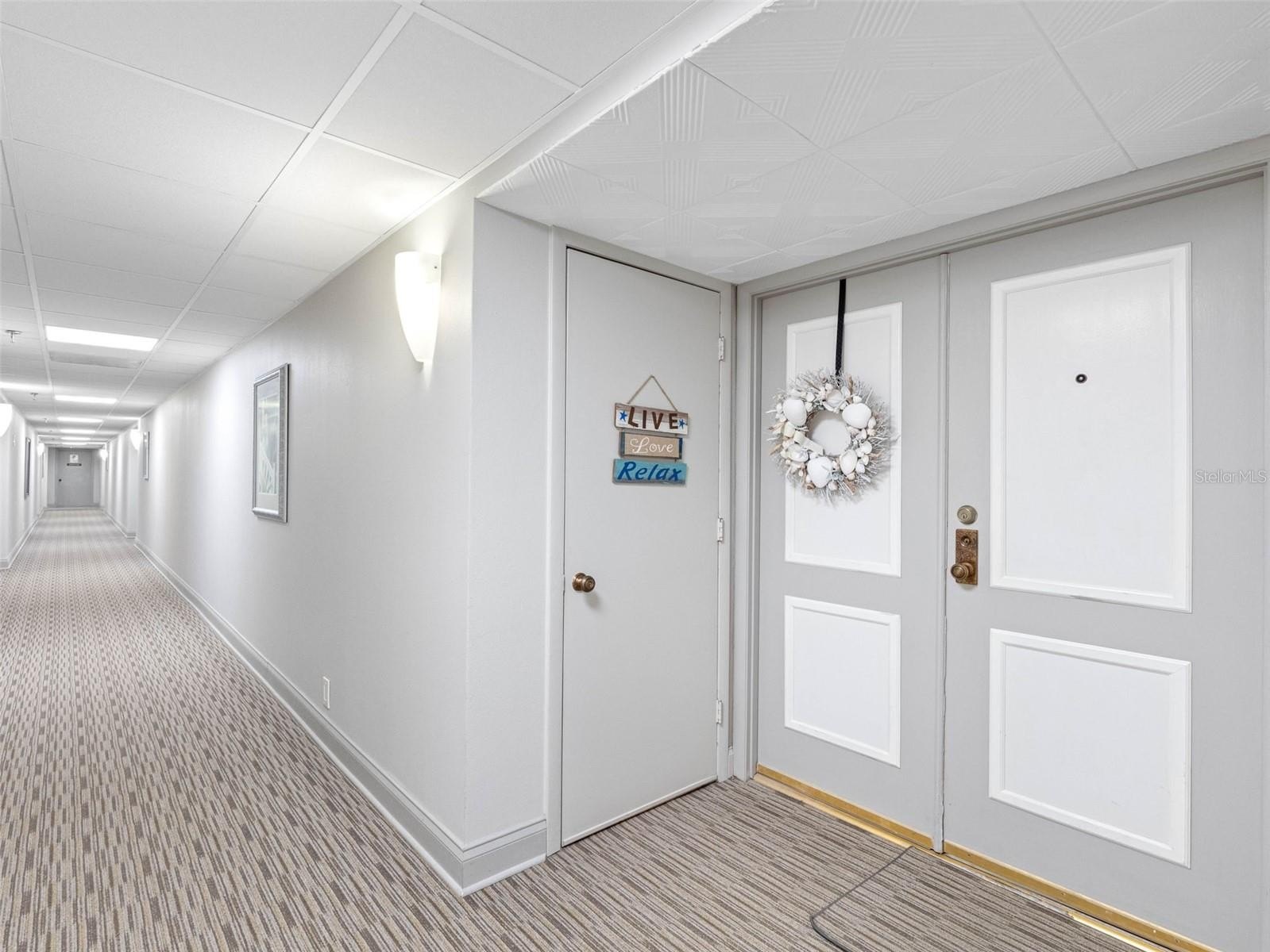 CLEARWATER BEACH, Florida, 33767, United States, 2 Bedrooms Bedrooms, ,2 BathroomsBathrooms,Residential,For Sale,1937556