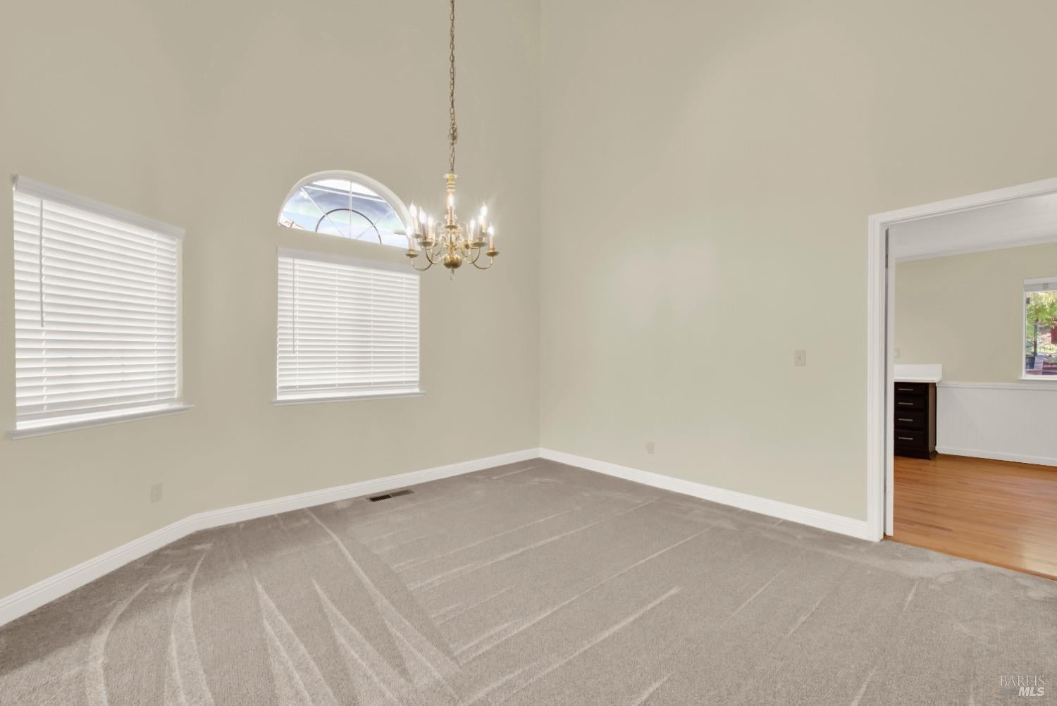 Fairfield, California, 94534, United States, 5 Bedrooms Bedrooms, ,3 BathroomsBathrooms,Residential,For Sale,1839073