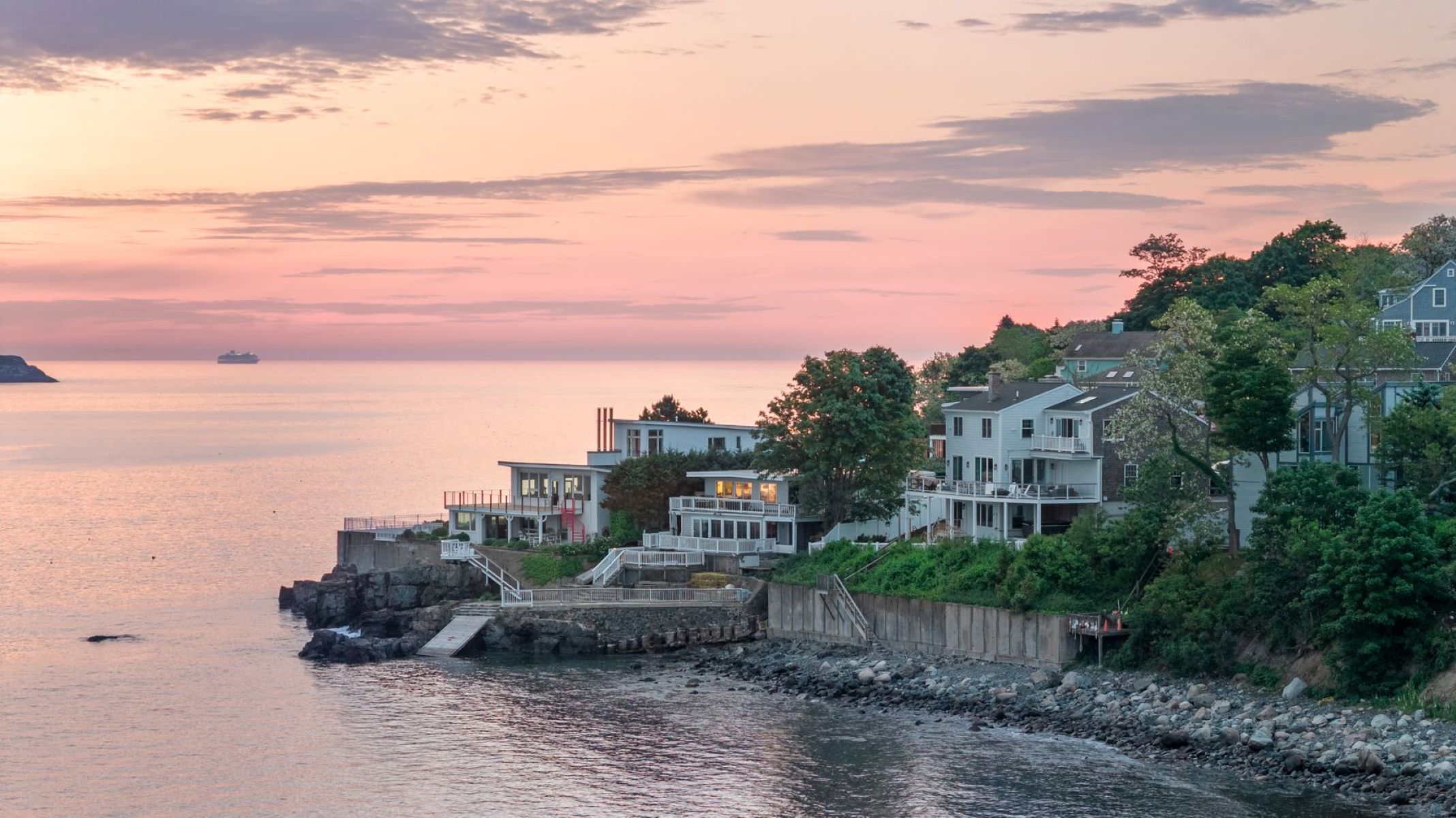  Unique Waterfront Home - 物件實景