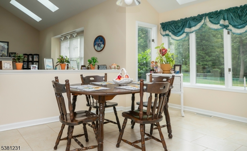 Mount Olive Twp., New Jersey, 07836-4410, United States, 4 Bedrooms Bedrooms, ,3 BathroomsBathrooms,Residential,For Sale,1944608