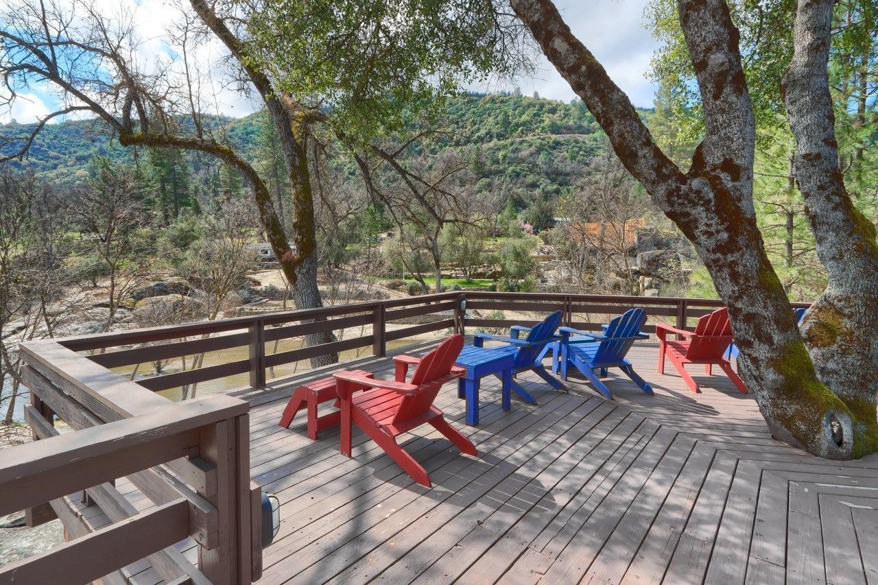 Ahwahnee, California, 93601, United States, 3 Bedrooms Bedrooms, ,2 BathroomsBathrooms,Residential,For Sale,1763270