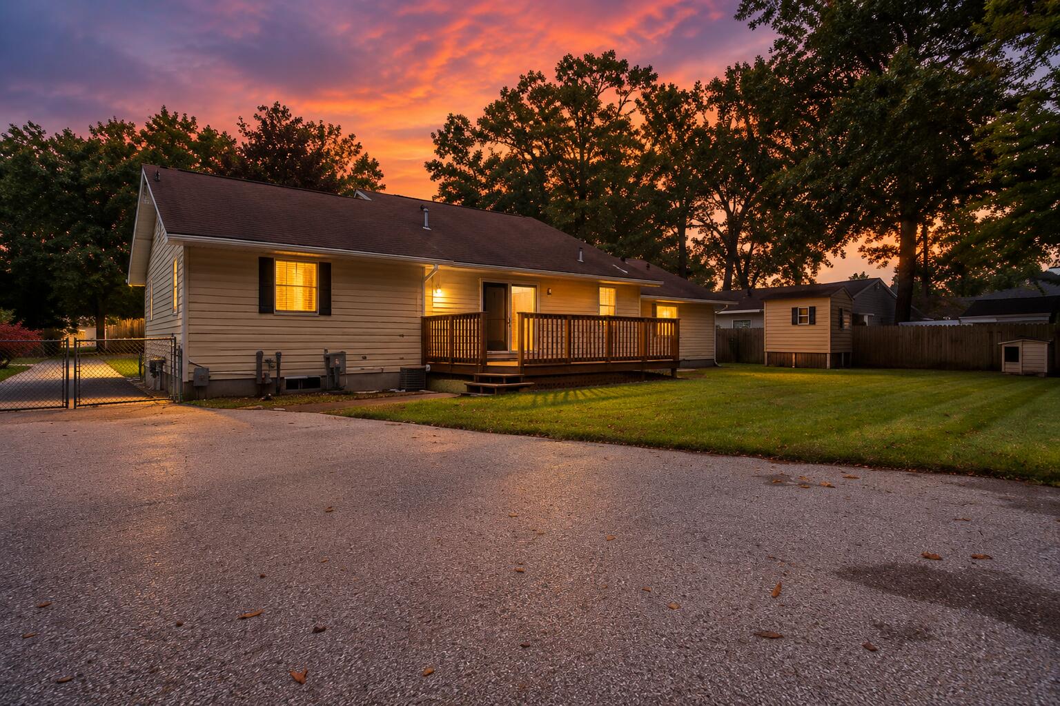 Kooi St, Muskegon, MI 49444 #1