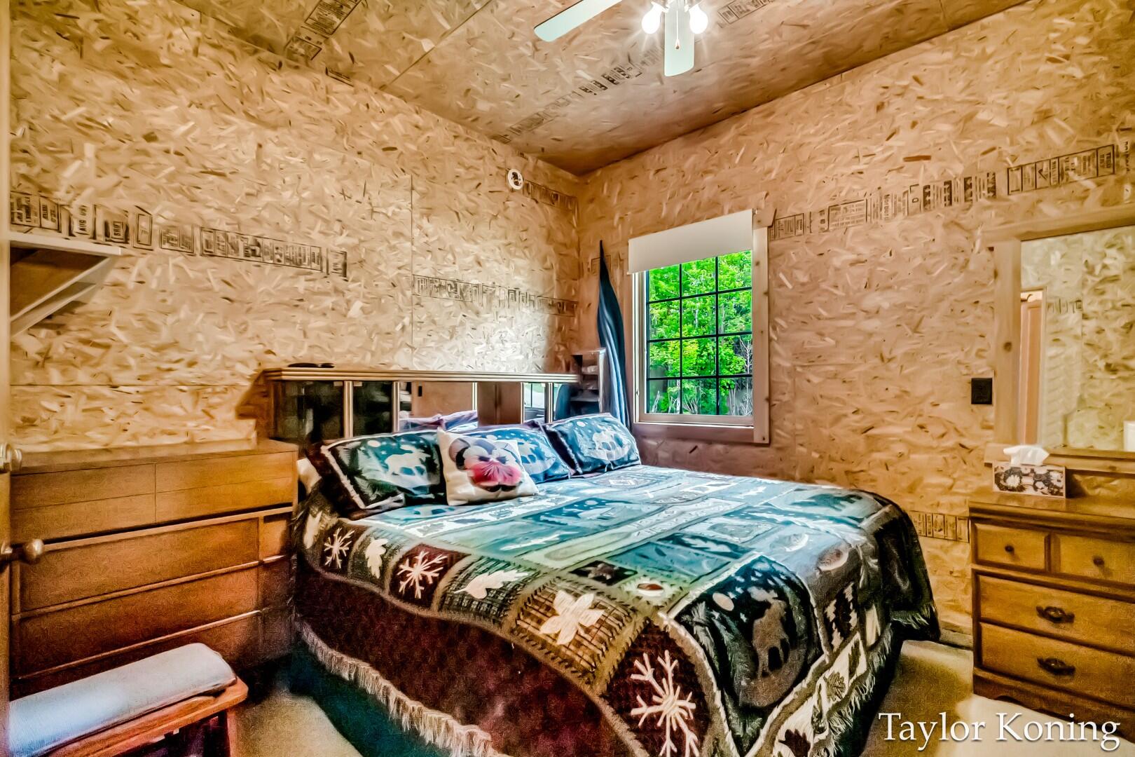 Hart, Michigan, 49420, United States, 2 Bedrooms Bedrooms, ,2 BathroomsBathrooms,Residential,For Sale,1949749