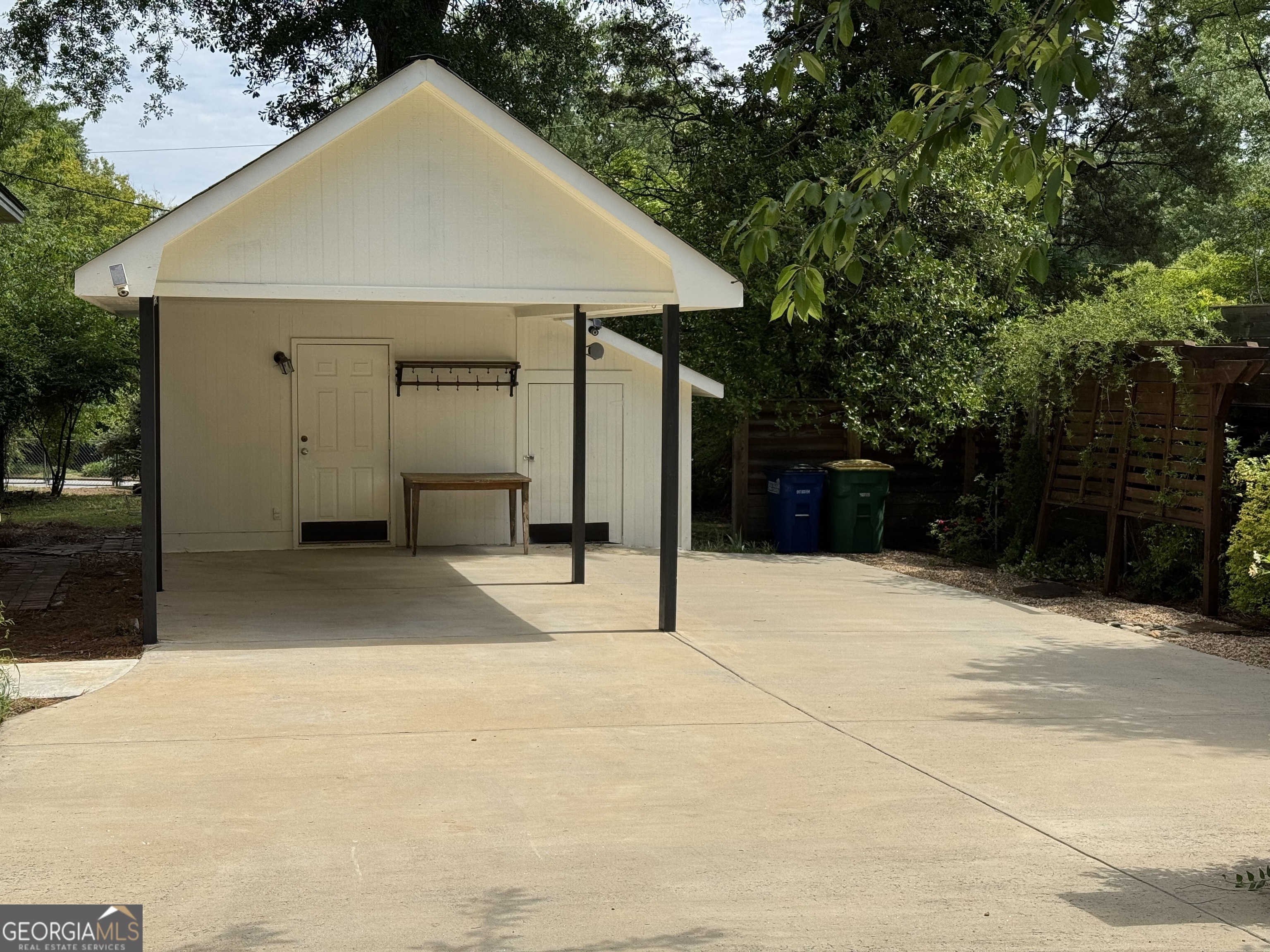 Athens, Georgia, 30606, United States, 4 Bedrooms Bedrooms, ,4 BathroomsBathrooms,Residential,For Sale,1806220
