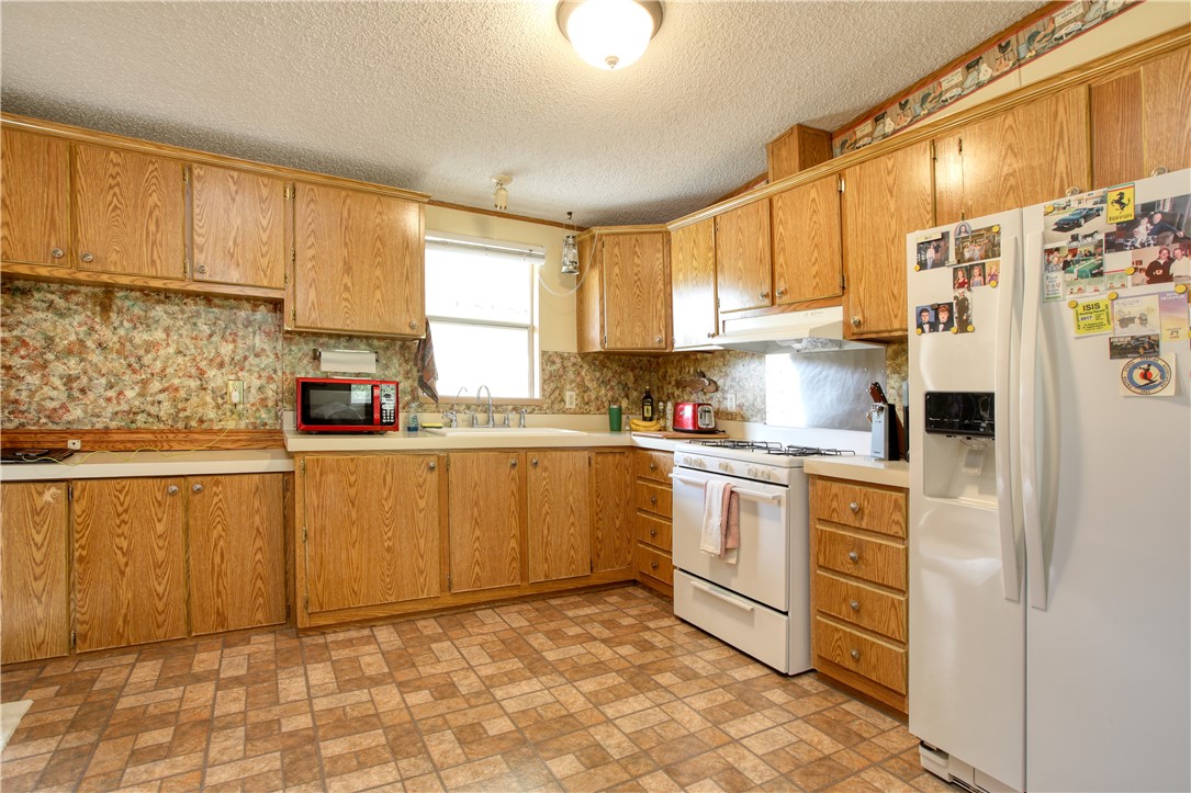 Santa Maria, California, 93454, United States, 8 Bedrooms Bedrooms, ,6 BathroomsBathrooms,Residential,For Sale,1798282