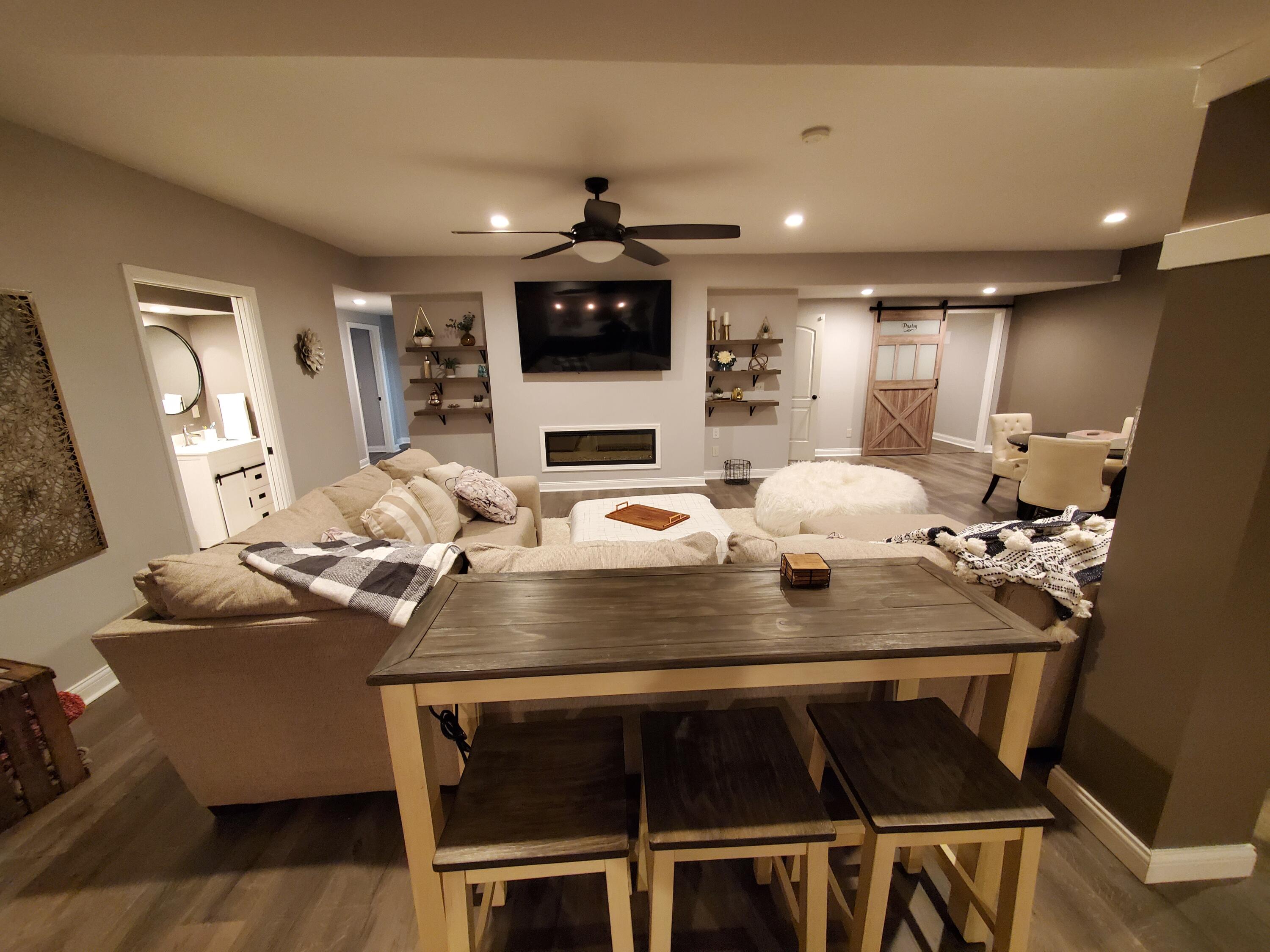 Lexington, Kentucky, 40509, United States, 6 Bedrooms Bedrooms, ,4 BathroomsBathrooms,Residential,For Sale,1785062