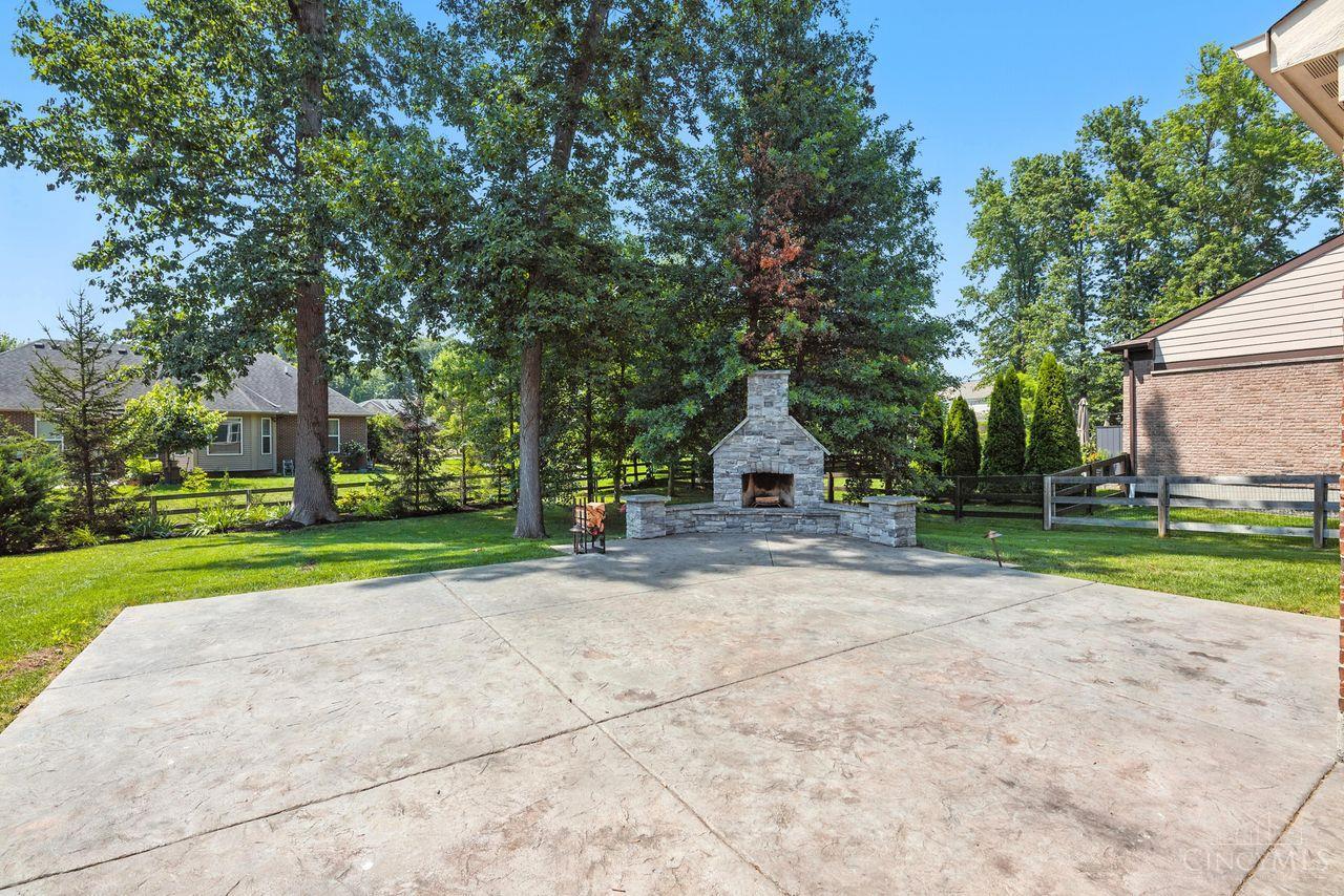 Loveland, Ohio, 45140, United States, 4 Bedrooms Bedrooms, ,4 BathroomsBathrooms,Residential,For Sale,1901126