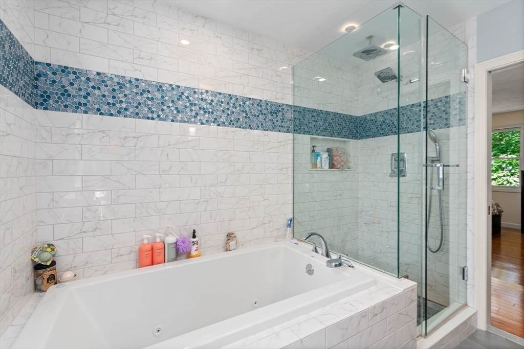 Boston, Massachusetts, 02132, United States, 4 Bedrooms Bedrooms, ,3 BathroomsBathrooms,Residential,For Sale,1874129