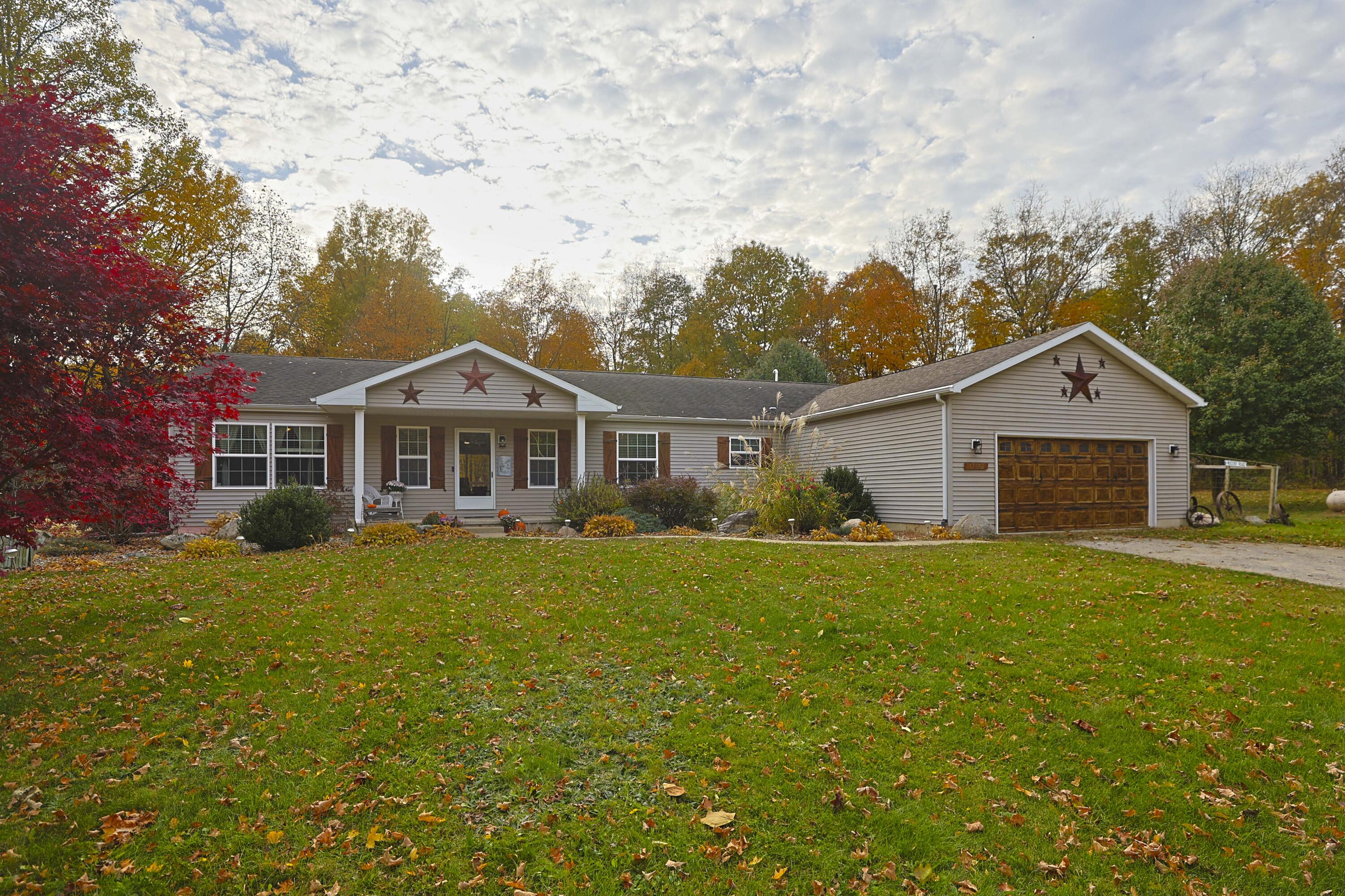 Cassopolis, Michigan, 49031, United States, 3 Bedrooms Bedrooms, ,2 BathroomsBathrooms,Residential,For Sale,1987063