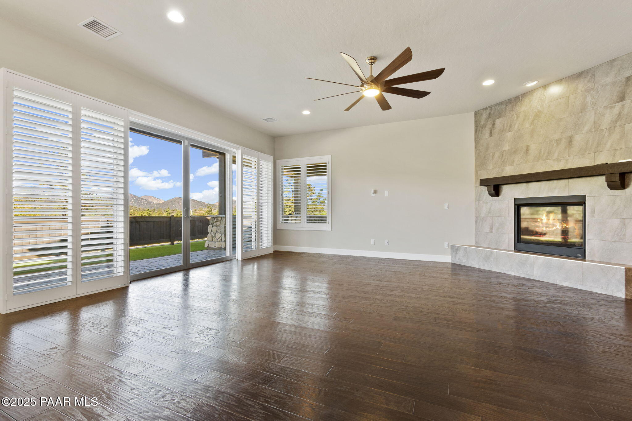 Prescott, Arizona, 86305, United States, 4 Bedrooms Bedrooms, ,2 BathroomsBathrooms,Residential,For Sale,1987901