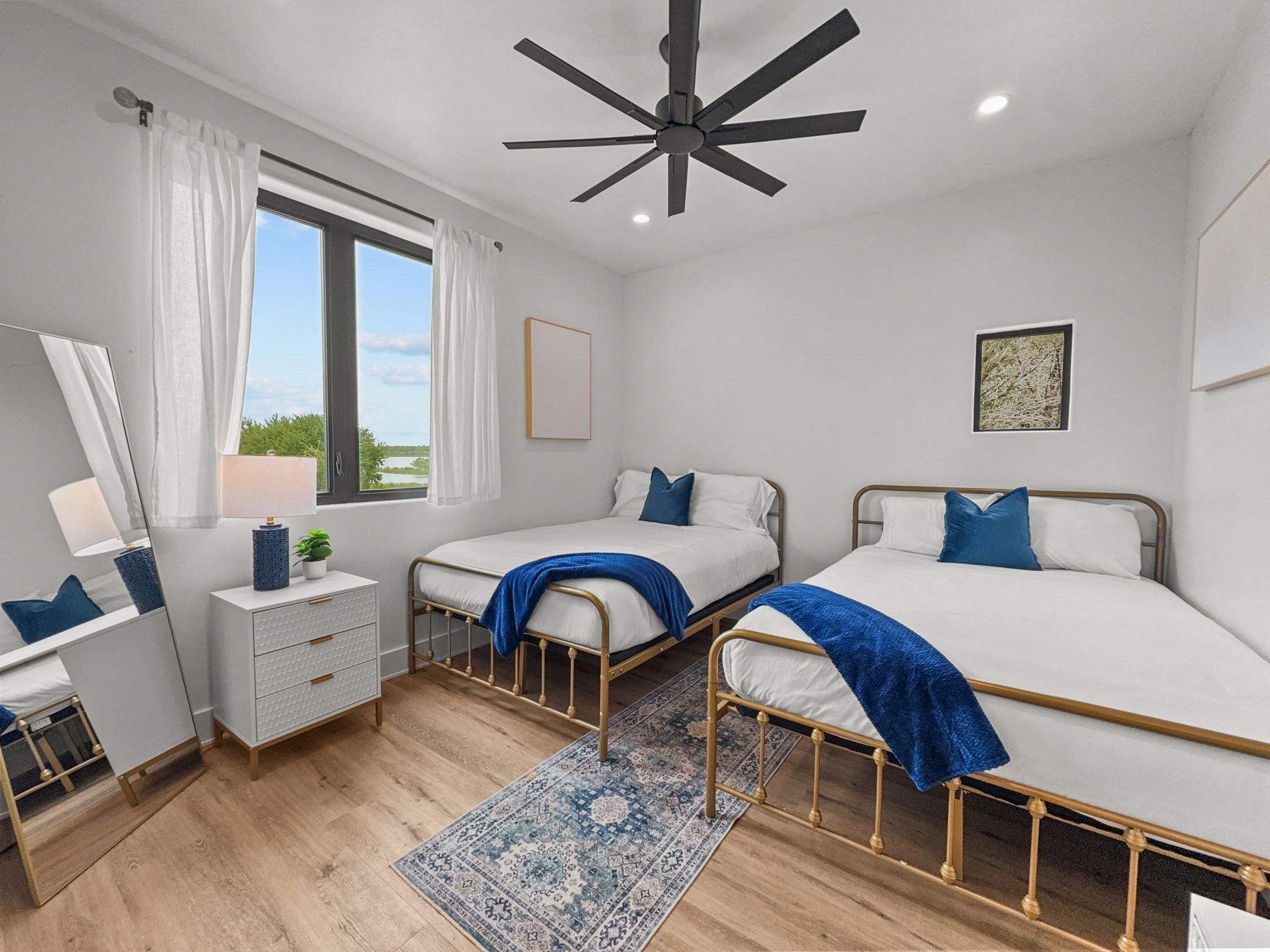 Graford, Texas, 76449, United States, 3 Bedrooms Bedrooms, ,2 BathroomsBathrooms,Residential,For Sale,1983153