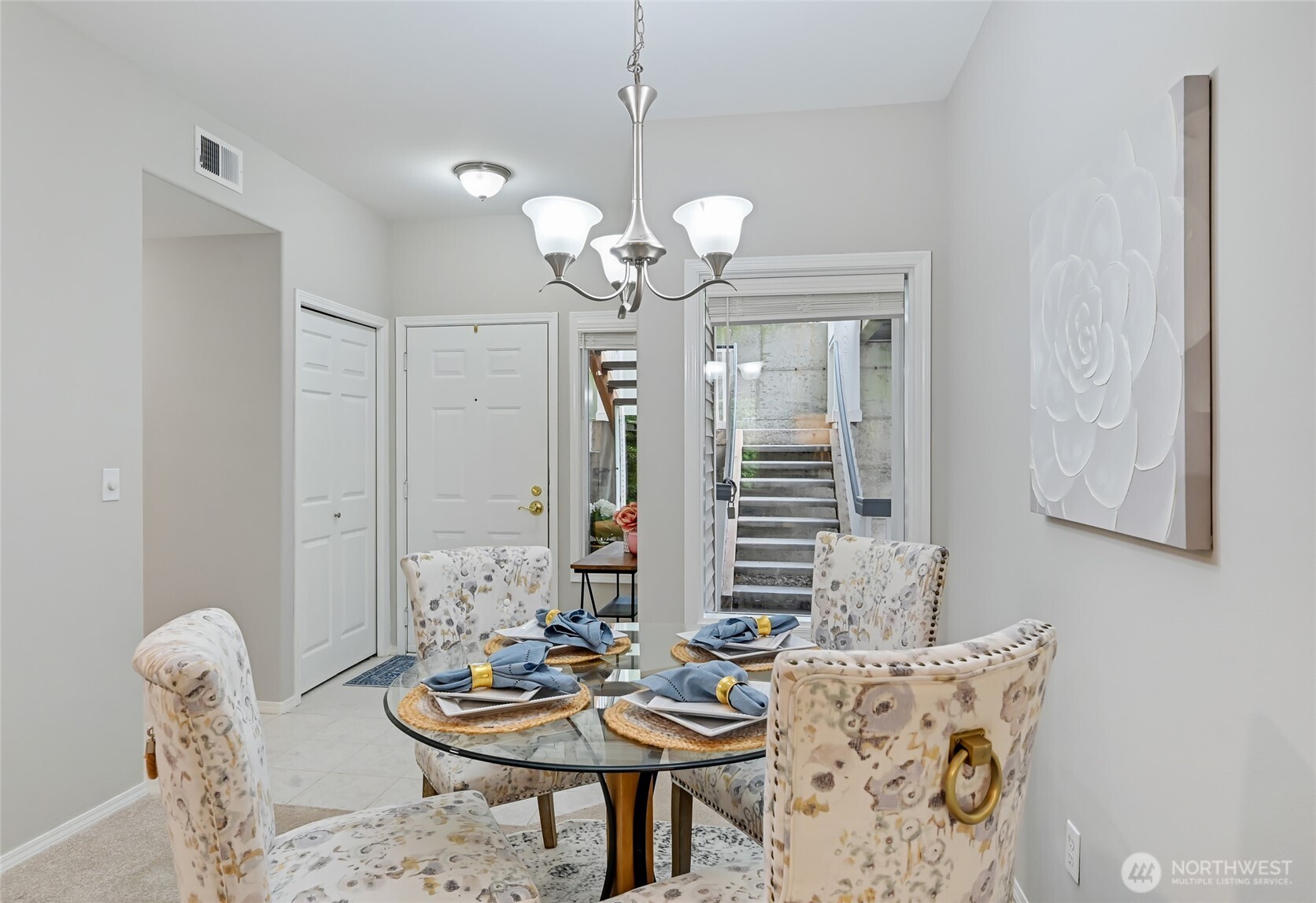 Bothell, Washington, 98011, United States, 2 Bedrooms Bedrooms, ,1 BathroomBathrooms,Residential,For Sale,1933100