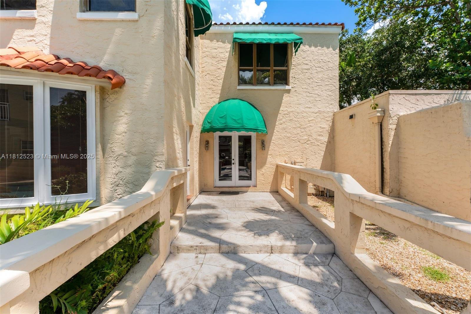 Miami, Florida, 33133, United States, 5 Bedrooms Bedrooms, ,5 BathroomsBathrooms,Residential,For Sale,1838928