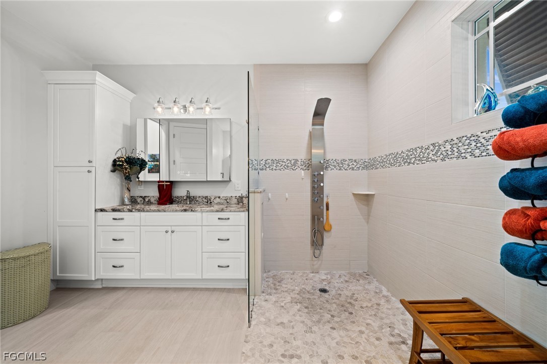 St James City, Florida, 33956, United States, 4 Bedrooms Bedrooms, ,4 BathroomsBathrooms,Residential,For Sale,2018971