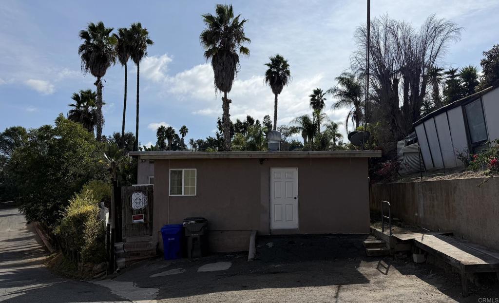 Vista, California, 92083, United States, 5 Bedrooms Bedrooms, ,2 BathroomsBathrooms,Residential,For Sale,1993594