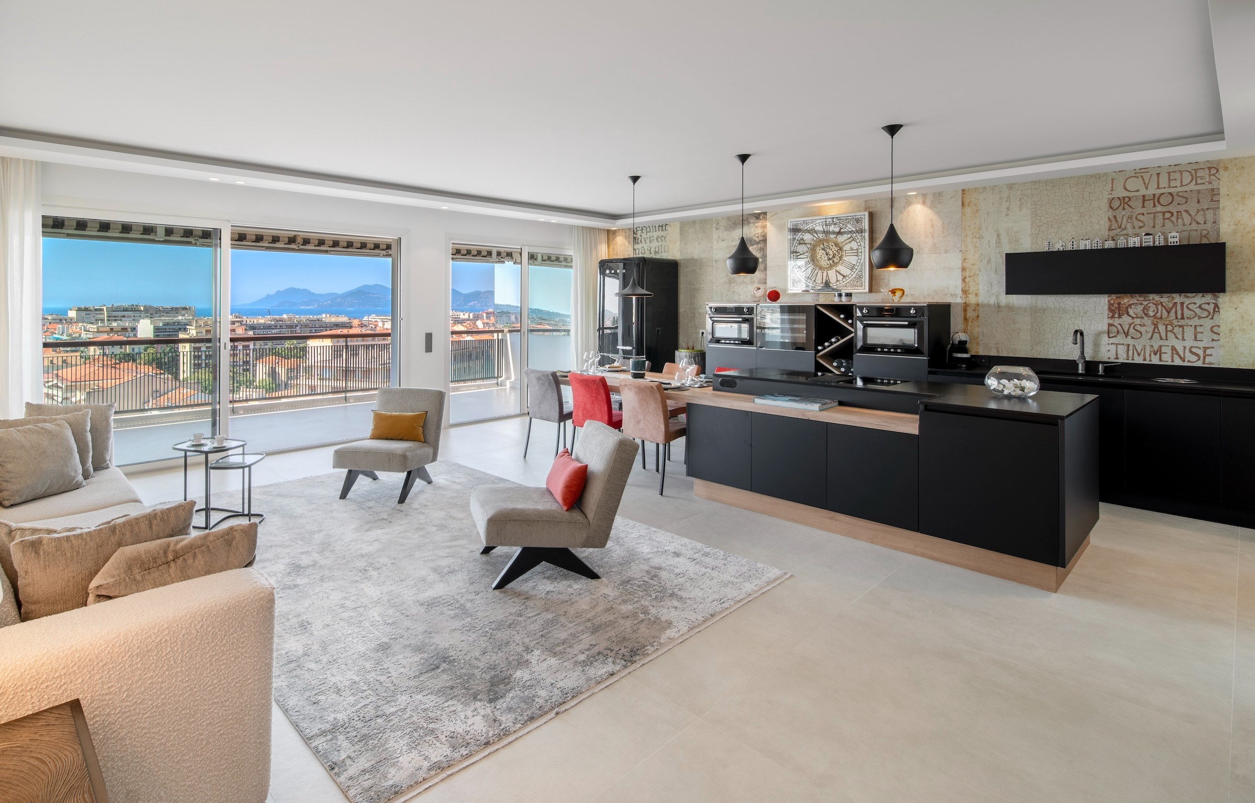  Sole agent: Renovated 3-room penthouse with sea view in Cannes Montfleury. - 物件實景