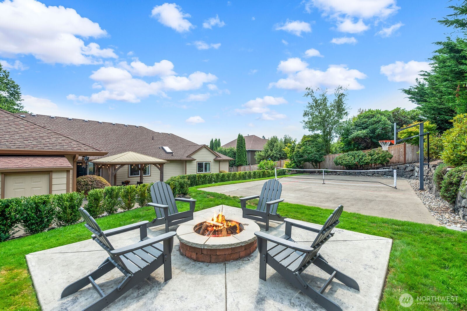 Puyallup, Washington, 98374, United States, 4 Bedrooms Bedrooms, ,3 BathroomsBathrooms,Residential,For Sale,1949805