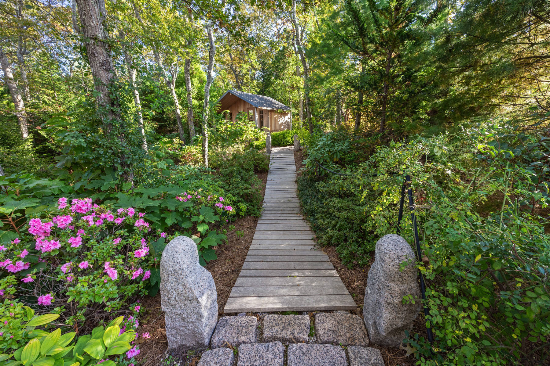 Dazzling East Hampton Compound Featured in Architectural Digest - 物件實景