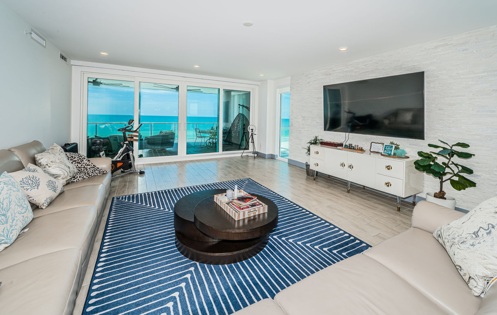 Indian Shores, Florida, 33785, United States, 43 Bedrooms Bedrooms, ,1 BathroomBathrooms,Residential,For Sale,1978851