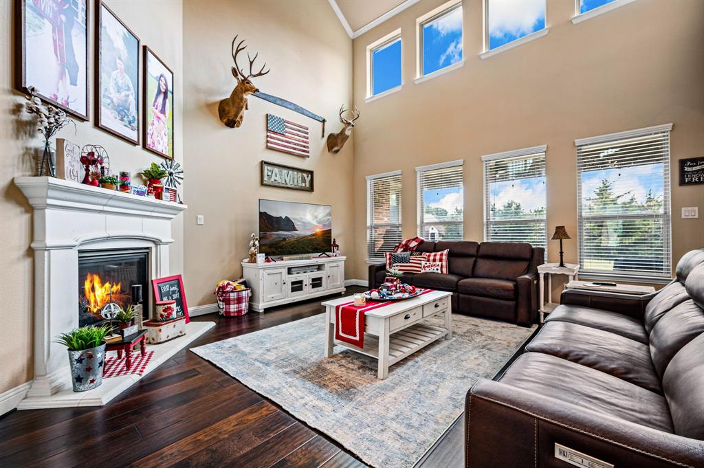 Rowlett, Texas, 75089, United States, 4 Bedrooms Bedrooms, ,5 BathroomsBathrooms,Residential,For Sale,1768476