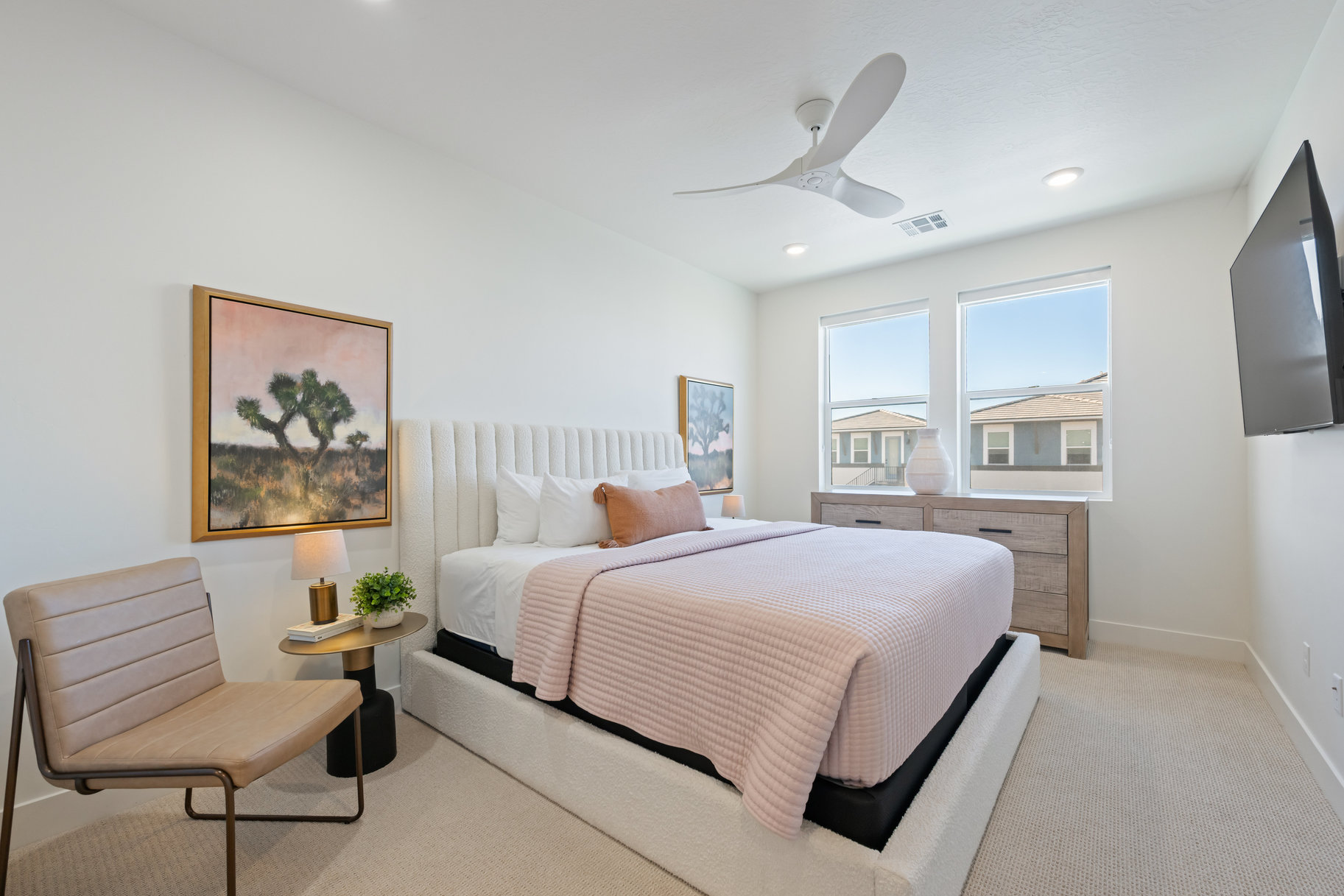  Short Term Rental Opportunity In Desert Color - 物件實景